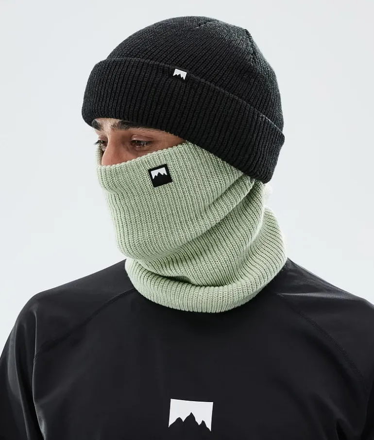 Classic Knitted 2022