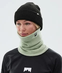 Classic Knitted 2022