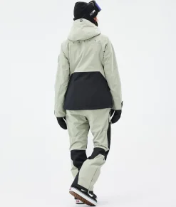 Moss W